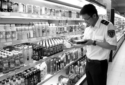 嚴把質量關 石景山質監局開展應季產品專項檢查，筑牢日用百貨安全防線